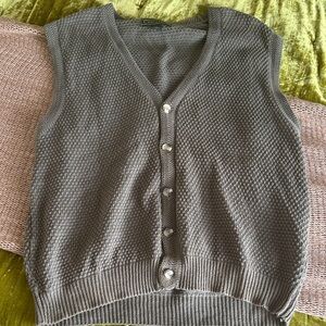 Vintage Croft & Barrow Gray V-Neck Sweater Vest